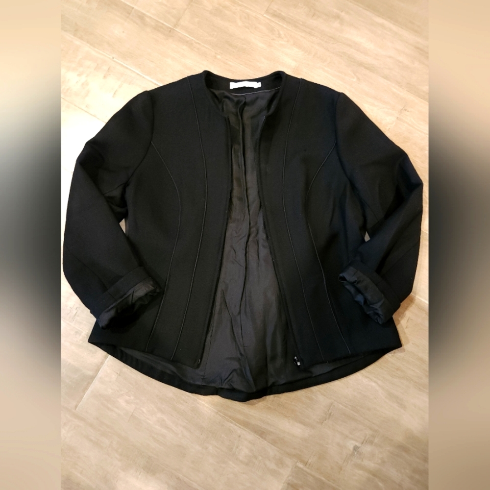 Anne Fonataine "Neve" Zip Up Wool Jacket